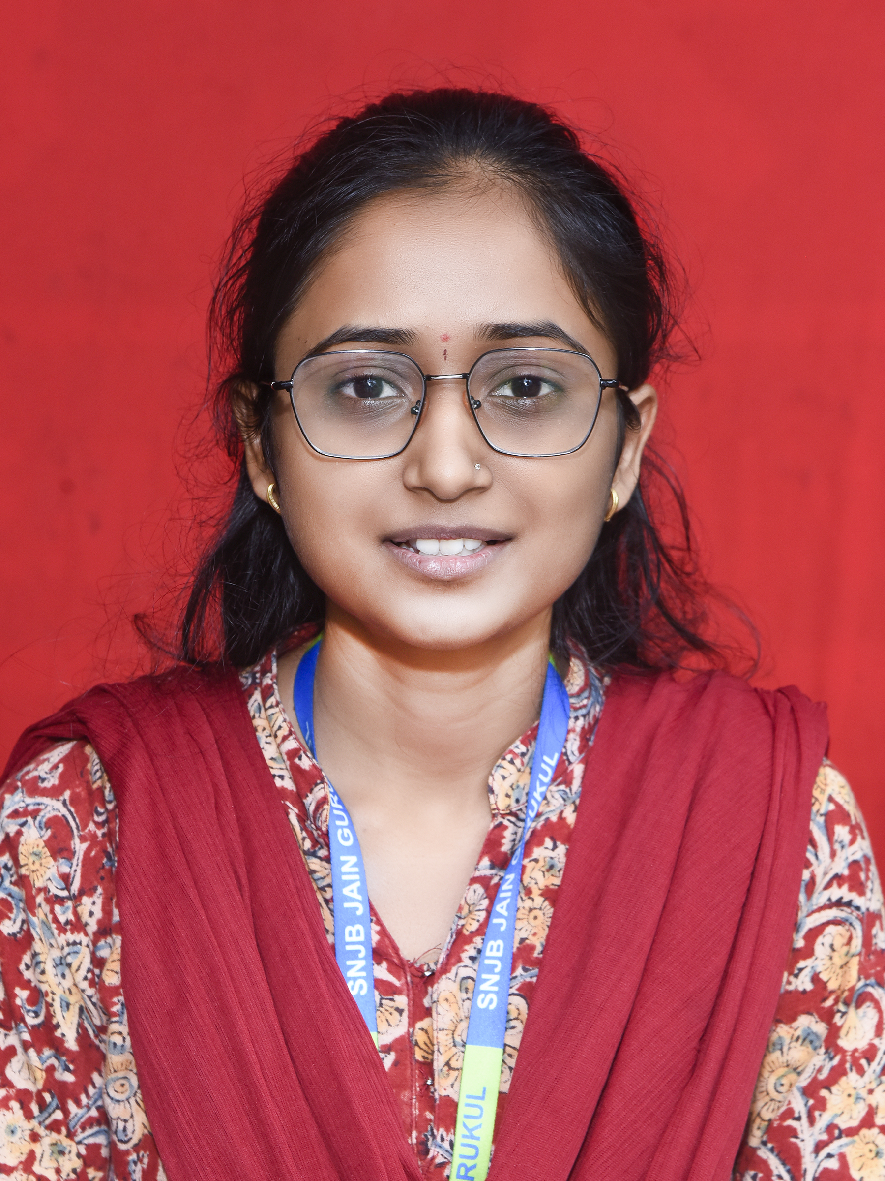 Miss. Gayatri V. Mahajan